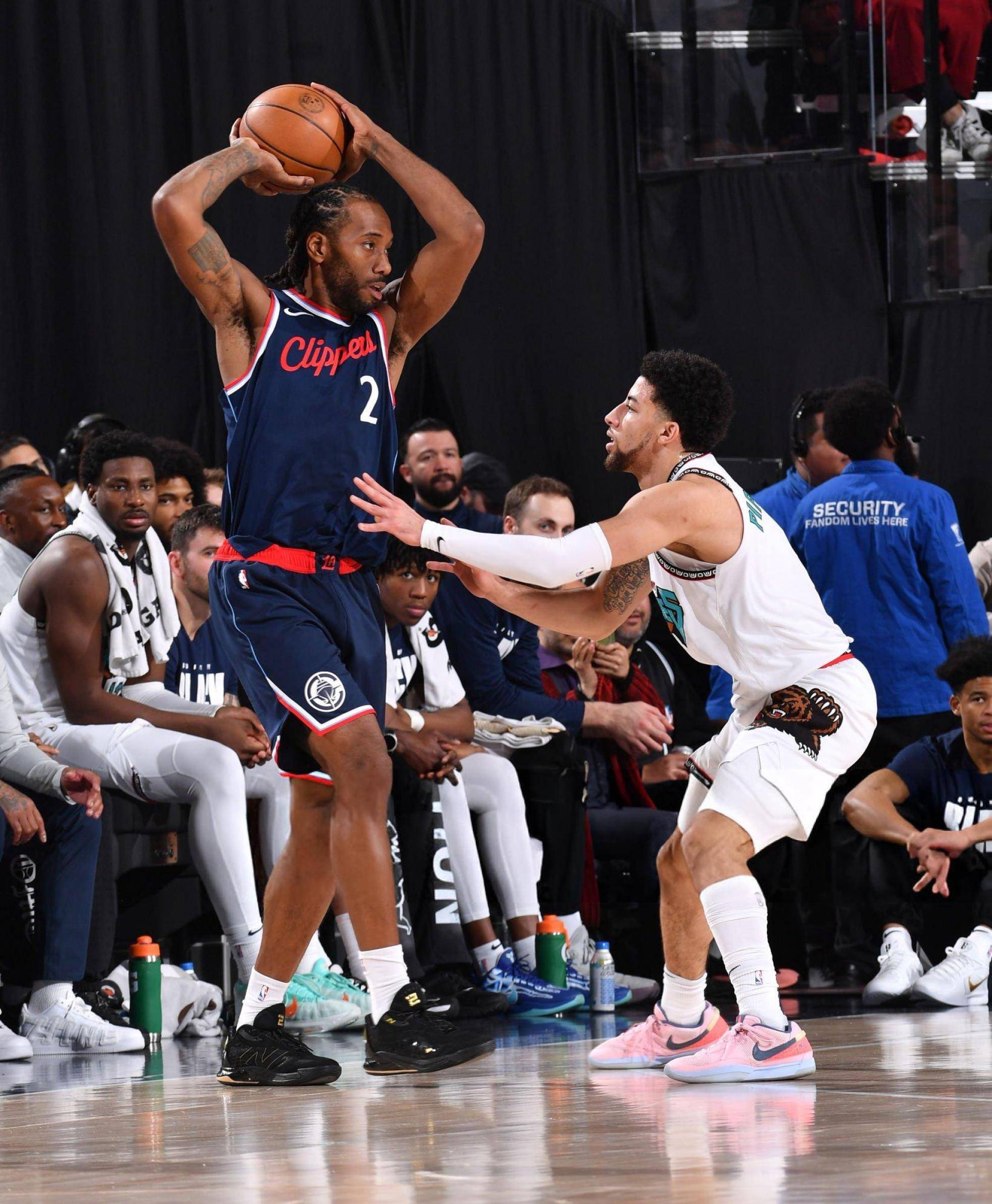 快船惨败!灰熊掀翻胜利巨人 快船惨败!灰熊掀翻胜利巨人