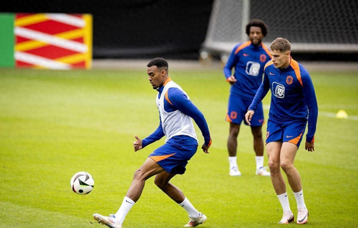 荷兰主场对阵土耳其,期待连胜的简单介绍 荷兰主场对阵土耳其,期待连胜的简单介绍