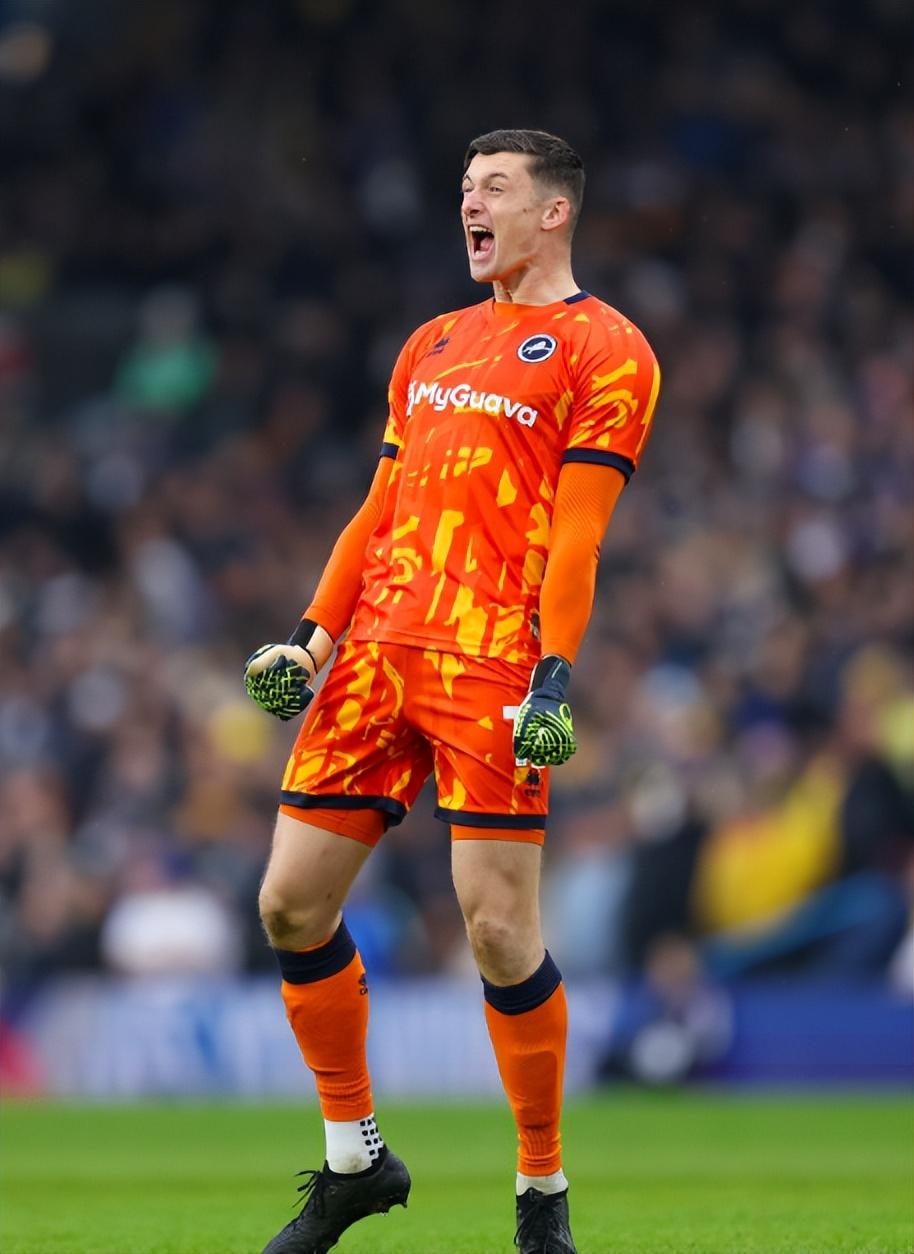 欧洲预选赛弱队惊喜夺魁,天才新秀上演惊喜 欧洲预选赛弱队惊喜夺魁,天才新秀上演惊喜