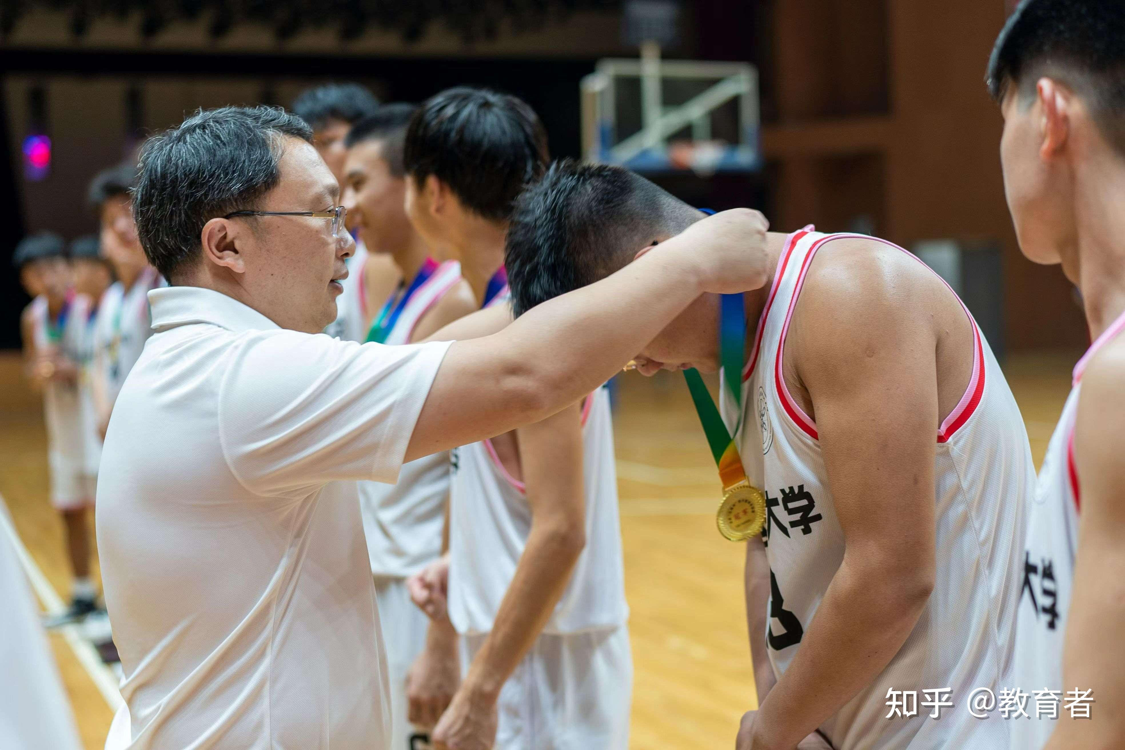 篮球健将:劲敌互搏创造新传奇 篮球健将:劲敌互搏创造新传奇