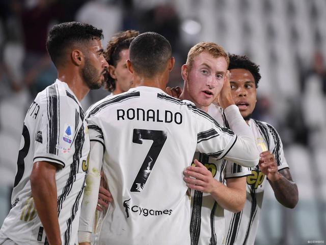 尤文图斯客场逆袭,击败英超球队展现实力 尤文图斯客场逆袭,击败英超球队展现实力