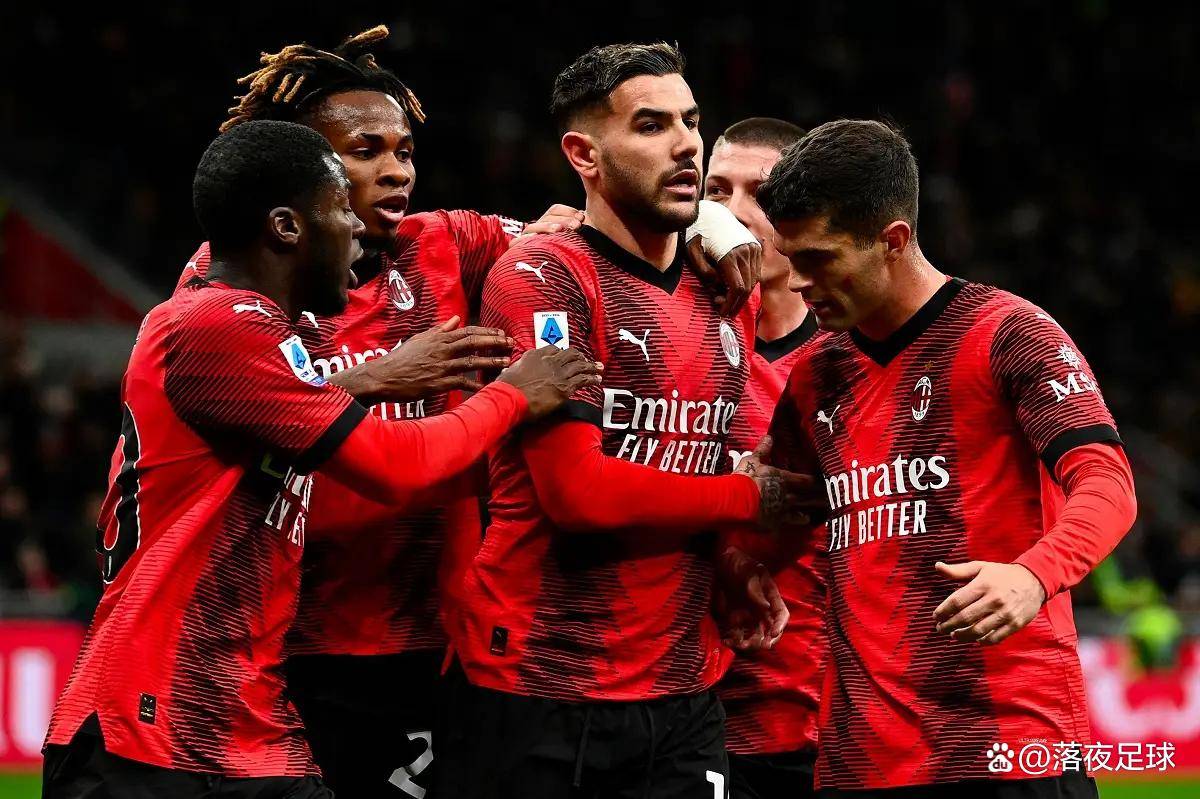 AC米兰在主场惨败,球队需立即调整战术 AC米兰在主场惨败,球队需立即调整战术