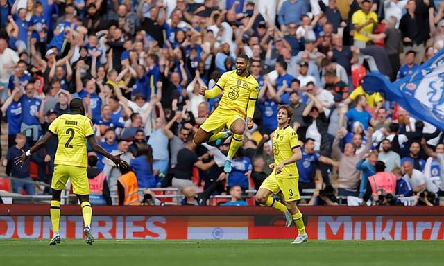 诺里奇主场告捷,保级前景渐现曙光 诺里奇主场告捷,保级前景渐现曙光