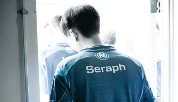 北美选手破纪录,获得第一名 北美选手破纪录,获得第一名