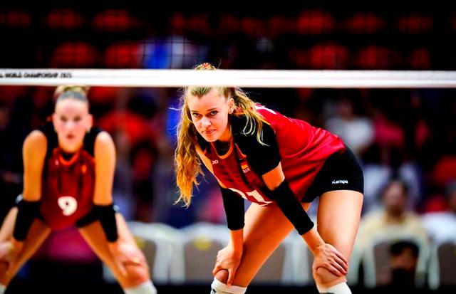 意大利女队力克对手，晋级连胜